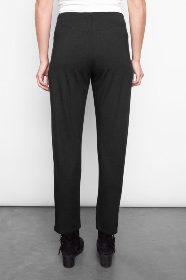 Travel Knit Straight Pant 55960 Black 1.jpg