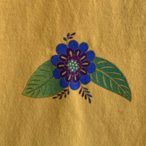 Women S Boutique T Four Birds Daffodil Small 414DAFssbt 3 .jpg